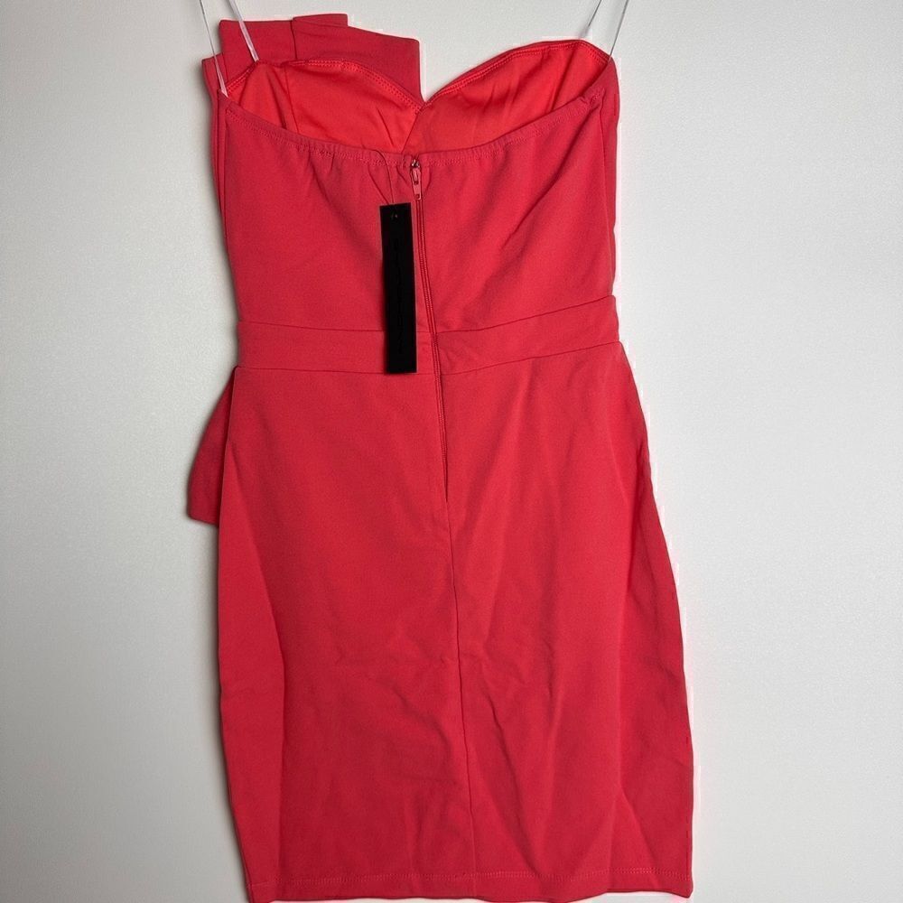 Coral pleated tube top dress - Picture 7 of 11